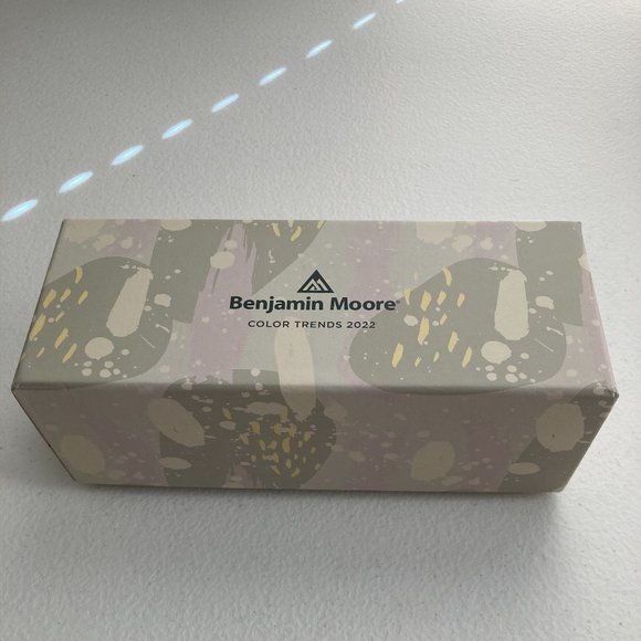 Benjamin Moore Color Trend Candles - Picture 4 of 4